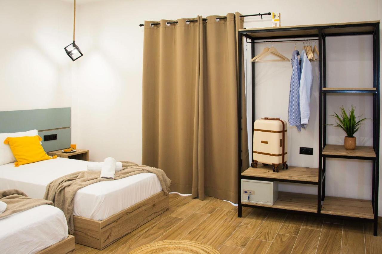 Big Max Guesthouse Кавос Экстерьер фото